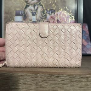 Bottega Pink leather wallet